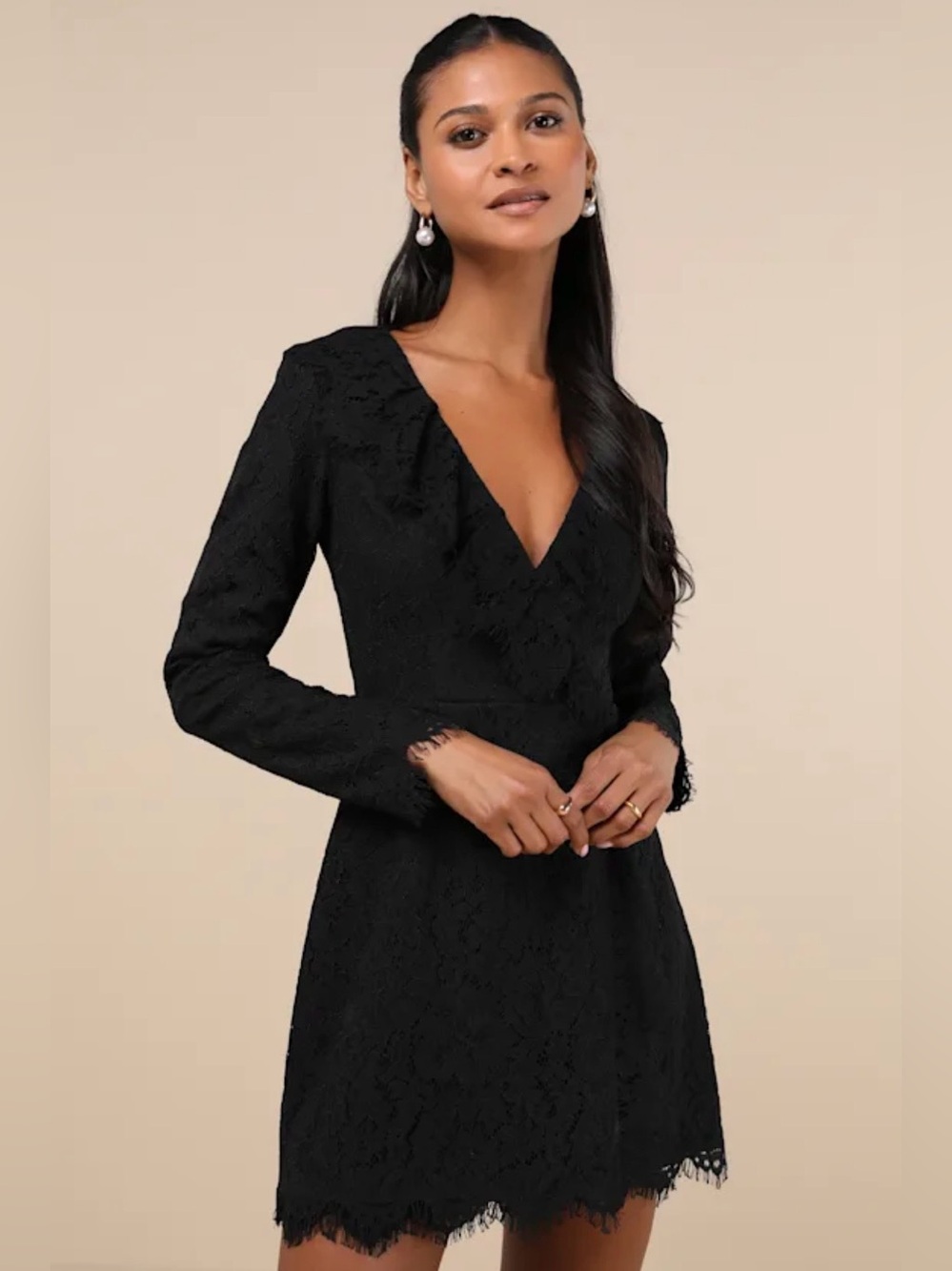 Lulus Women’s Memorably Romantic Black Lace Detail Mini Dress / Size S / NWT